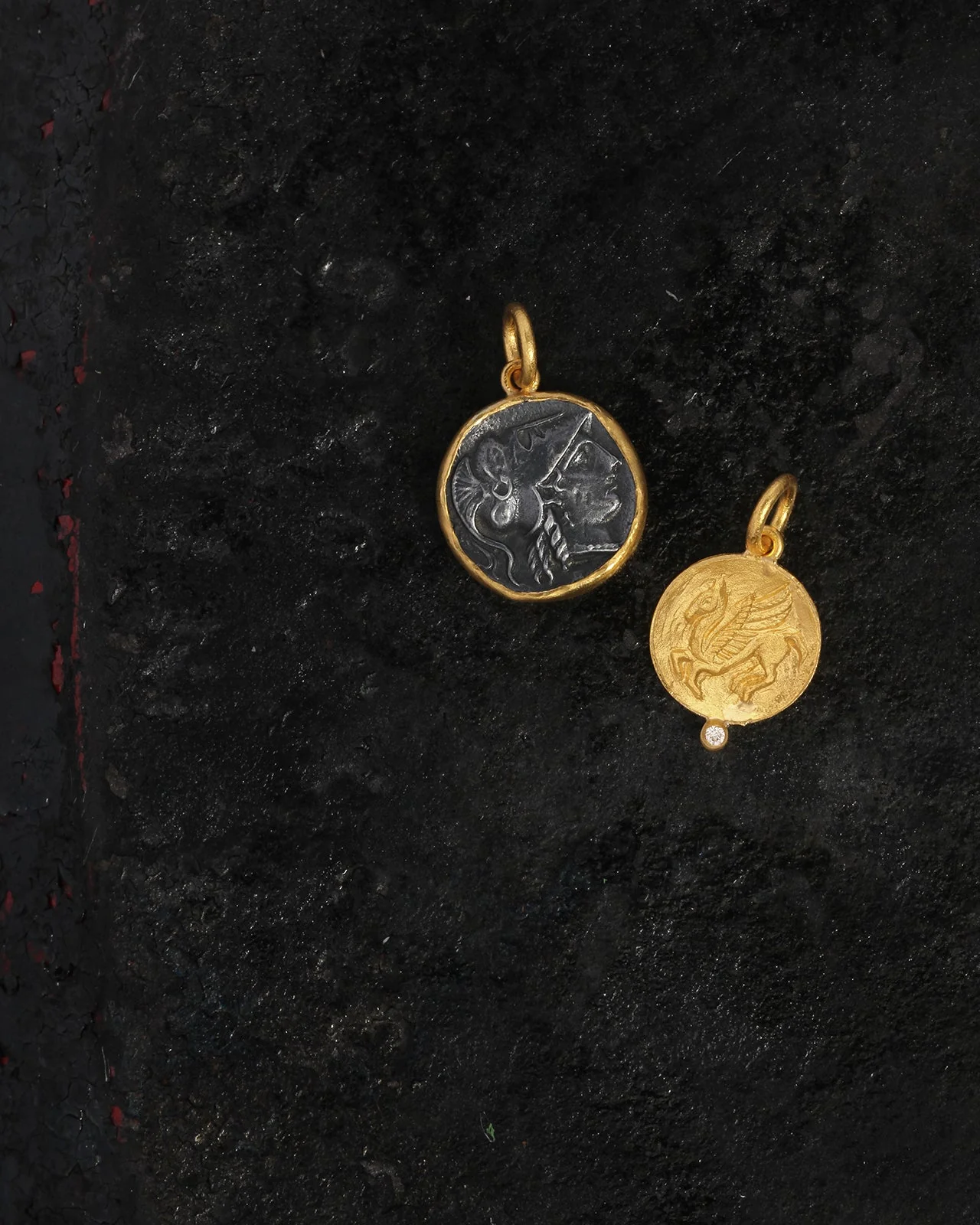 Alexander Pendant Solid Gold - Image 2