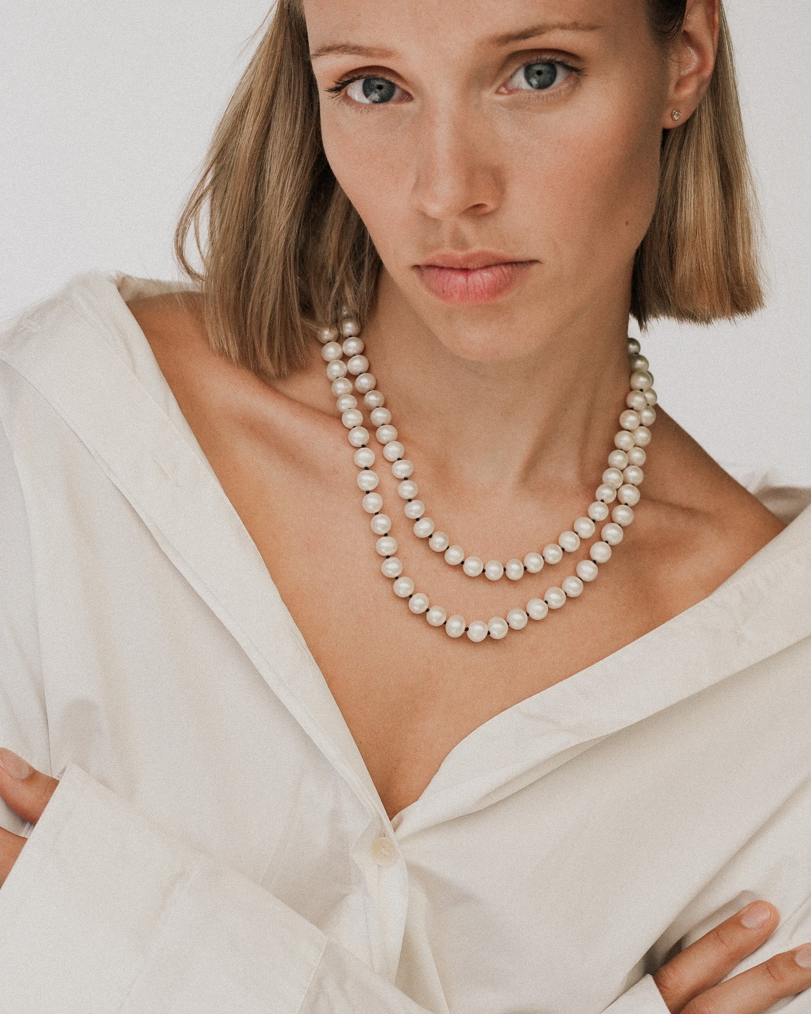 Aris Pearl Beaded Necklace Solid Gold - Image 8