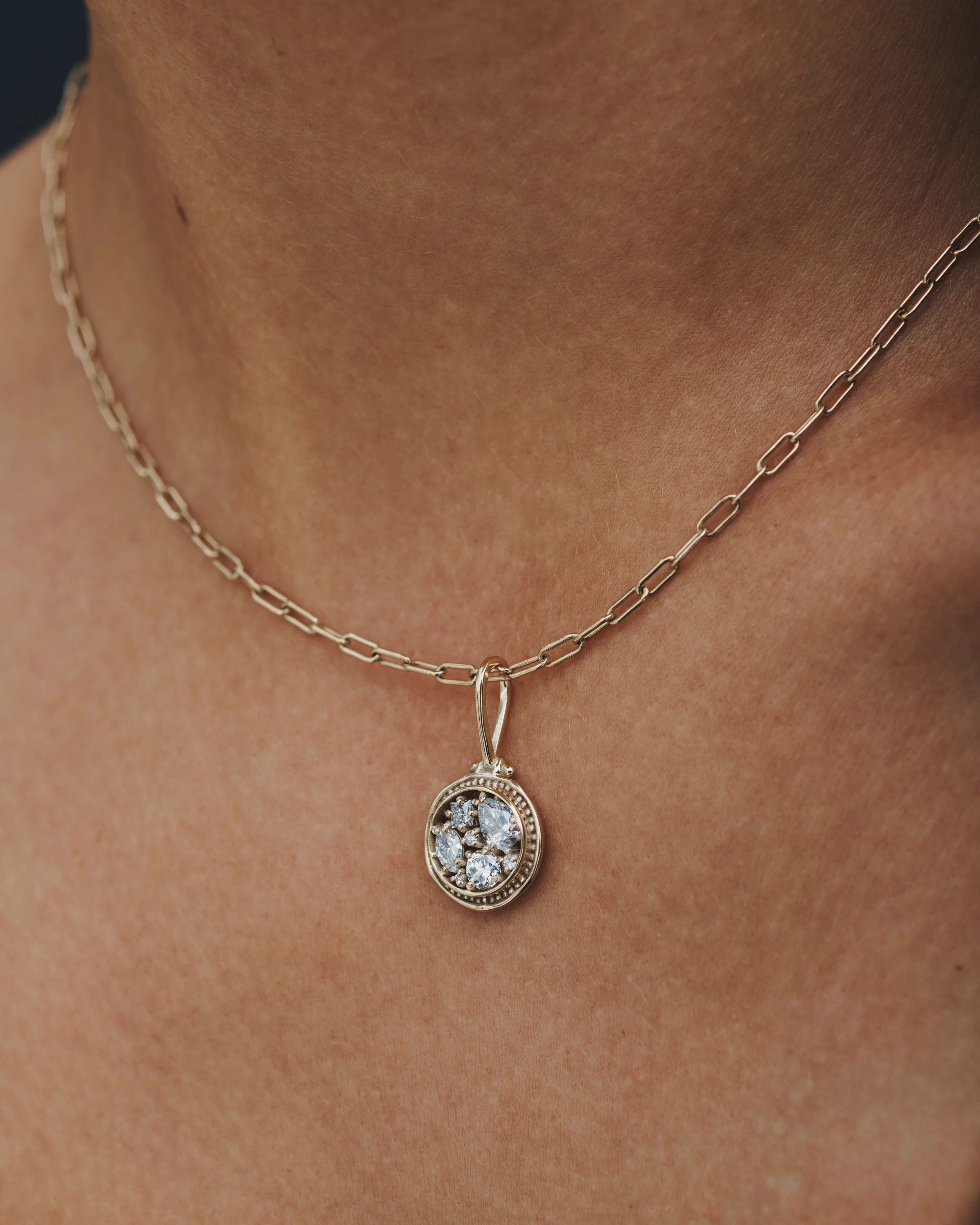Asteria Pendant Diamond Solid Gold - Image 2
