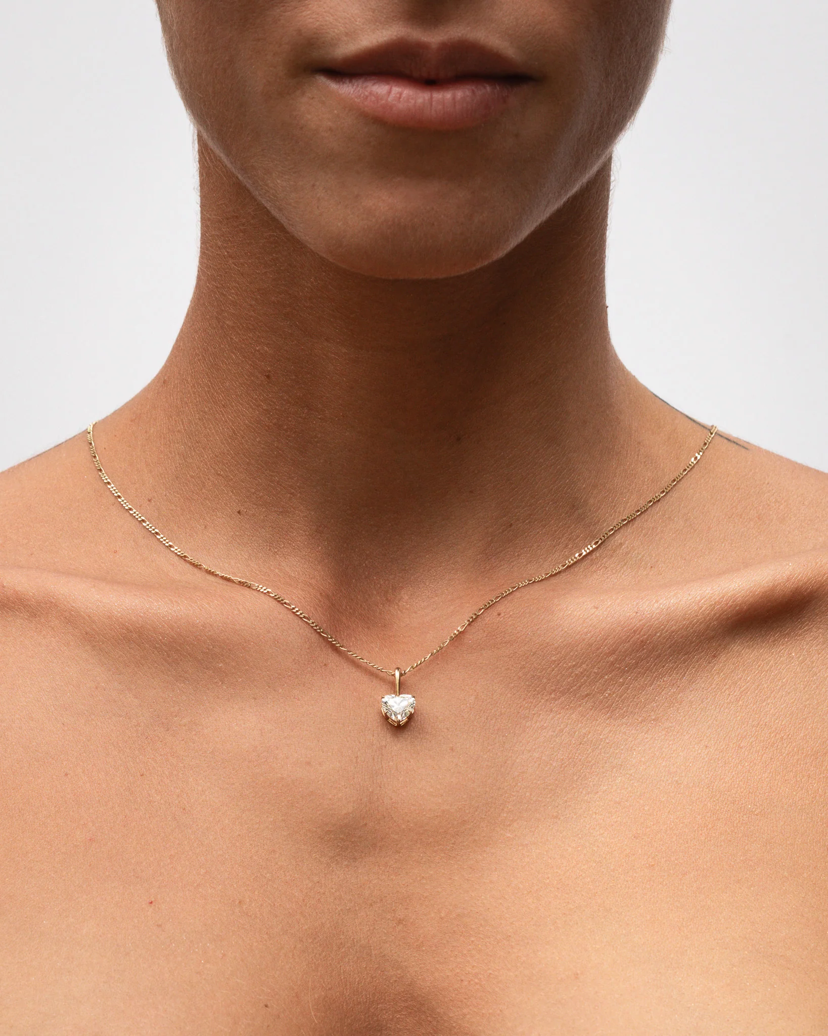 Astra Heart Pendant Diamond Solid Gold - Image 3