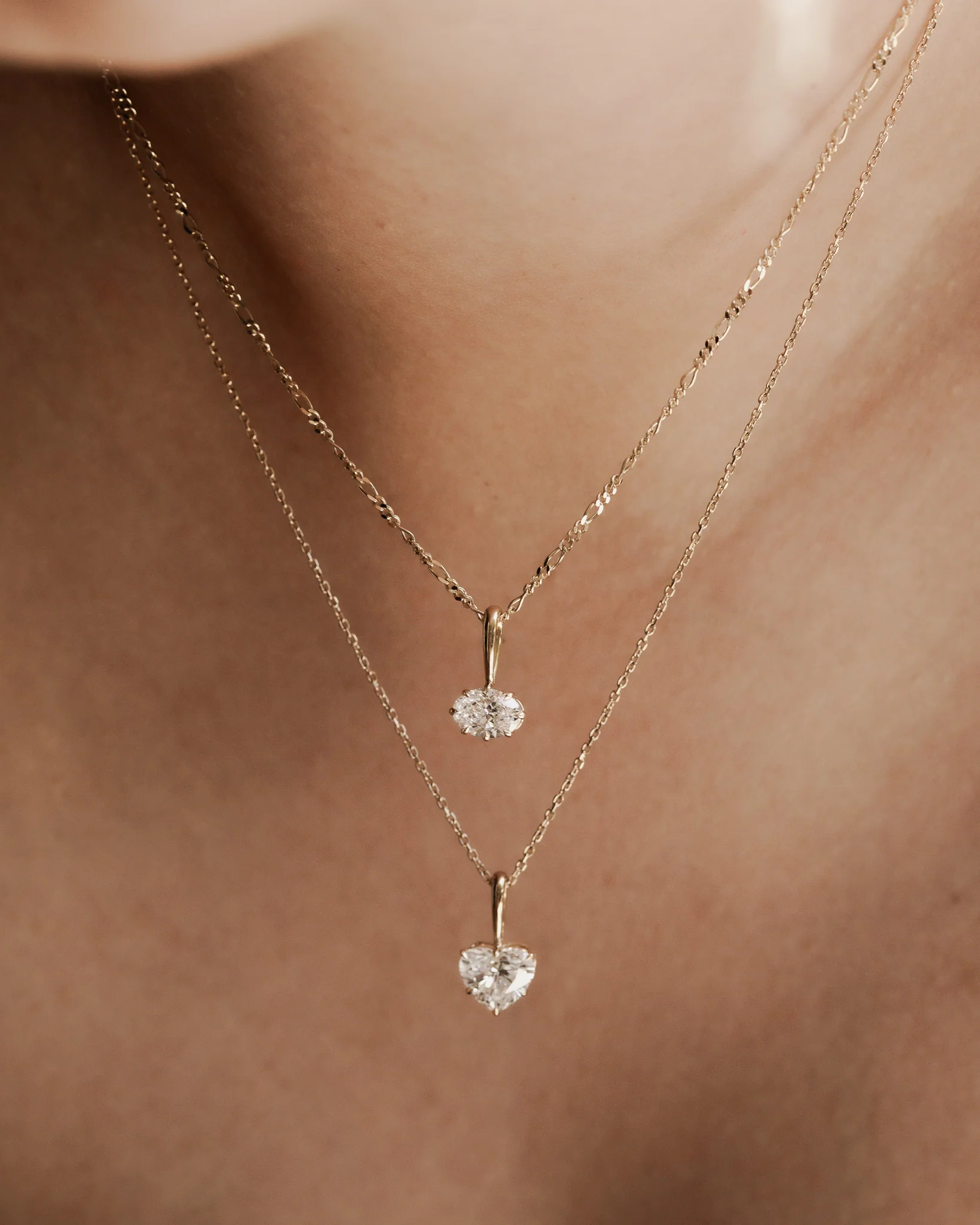 Astra Oval Pendant Diamond Solid Gold - Image 3