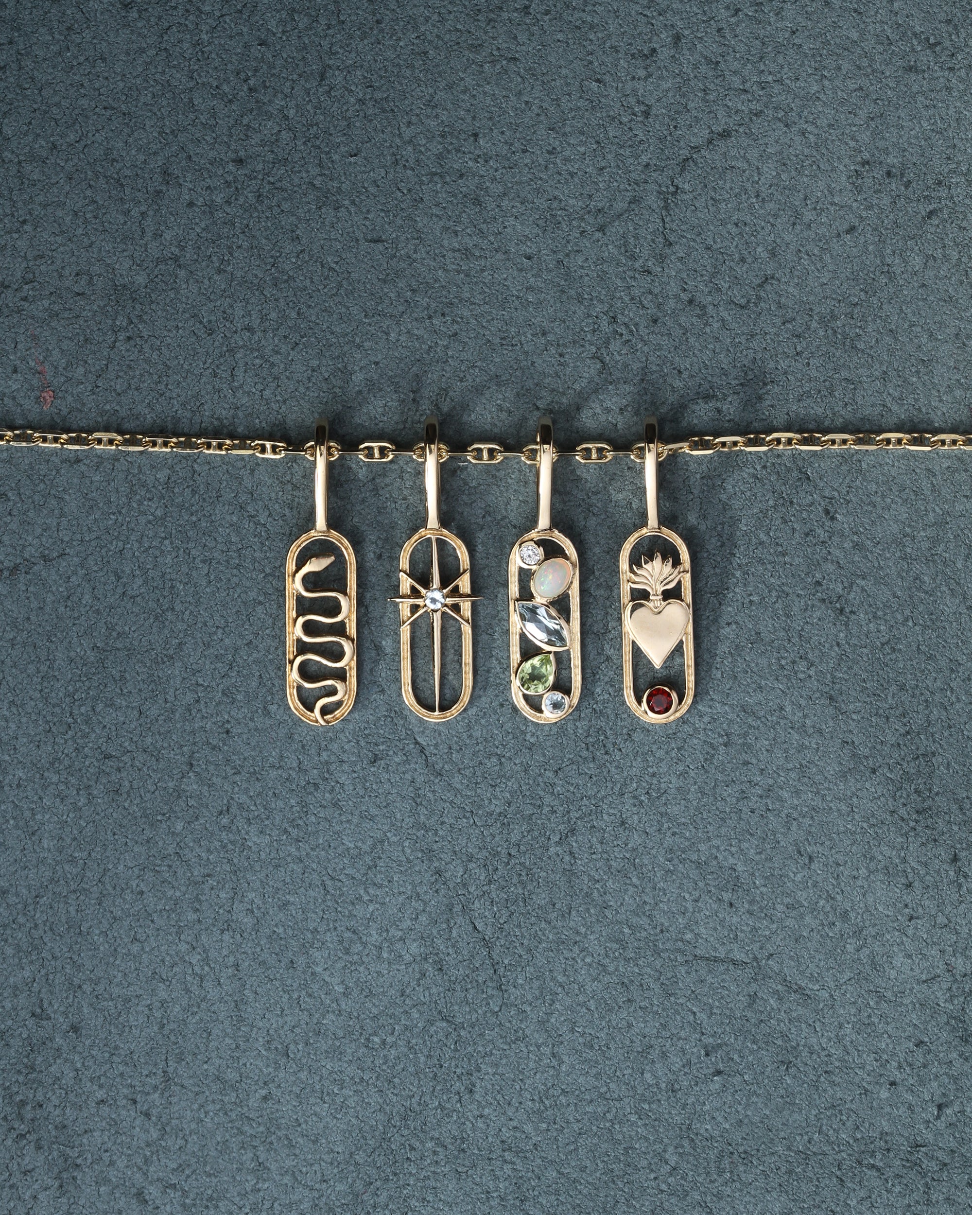 Astrid Aquamarine Pendant Solid Gold - Image 4
