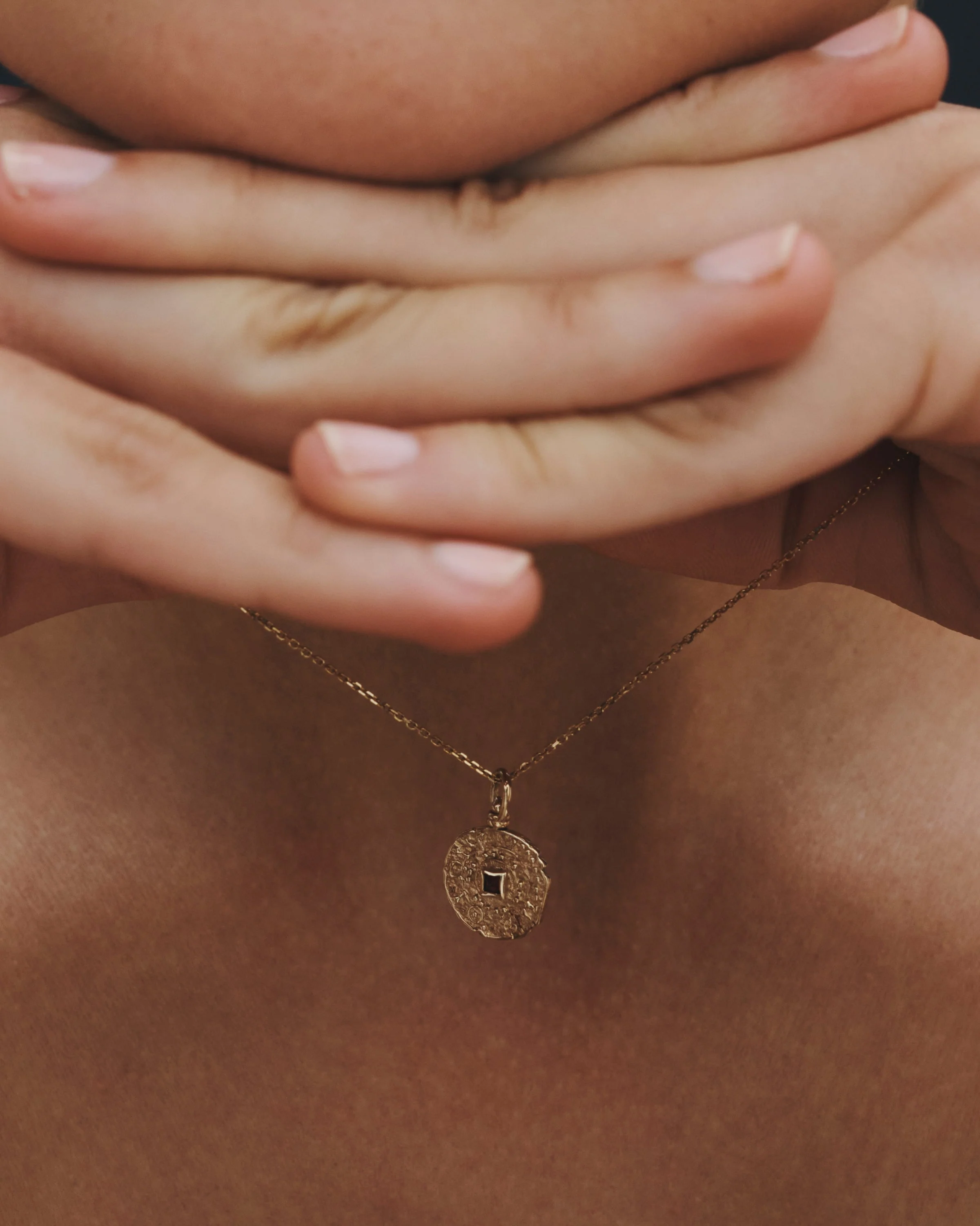 Atlantis Coin Necklace Garnet Solid Gold - Image 3