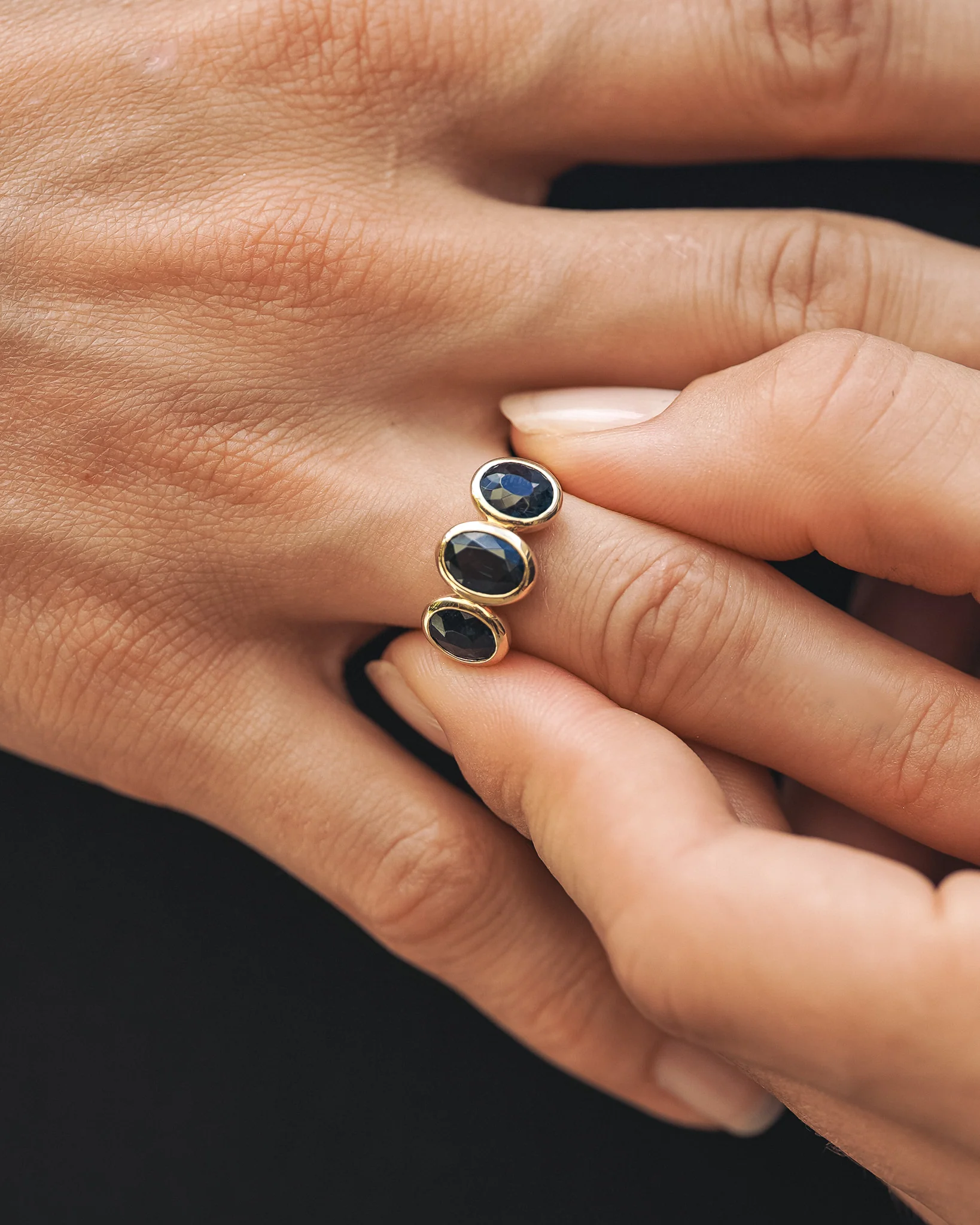 Beloved Trilogy Ring Spinel Solid Gold - Image 2