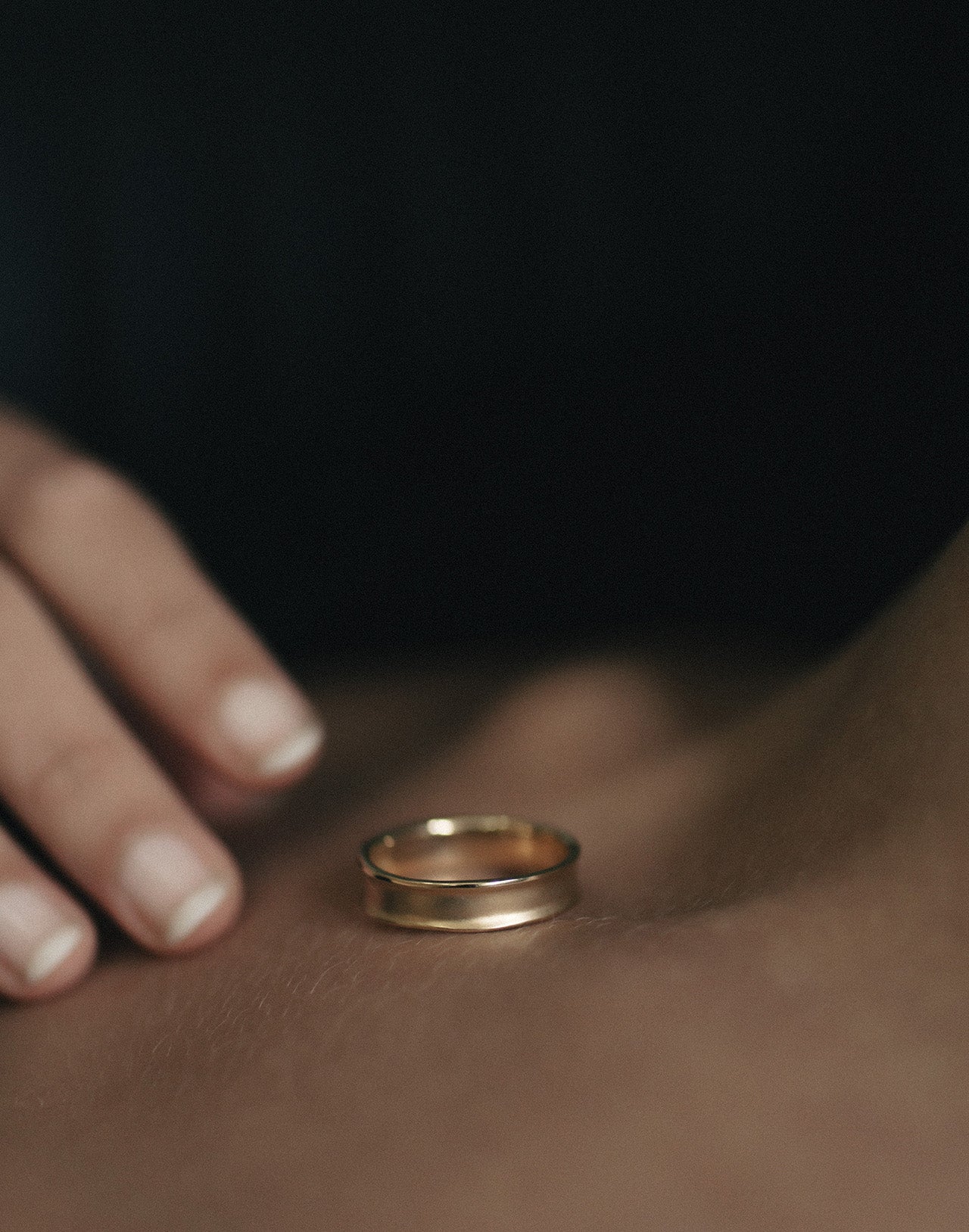 Caius Ring Solid Gold - Image 3