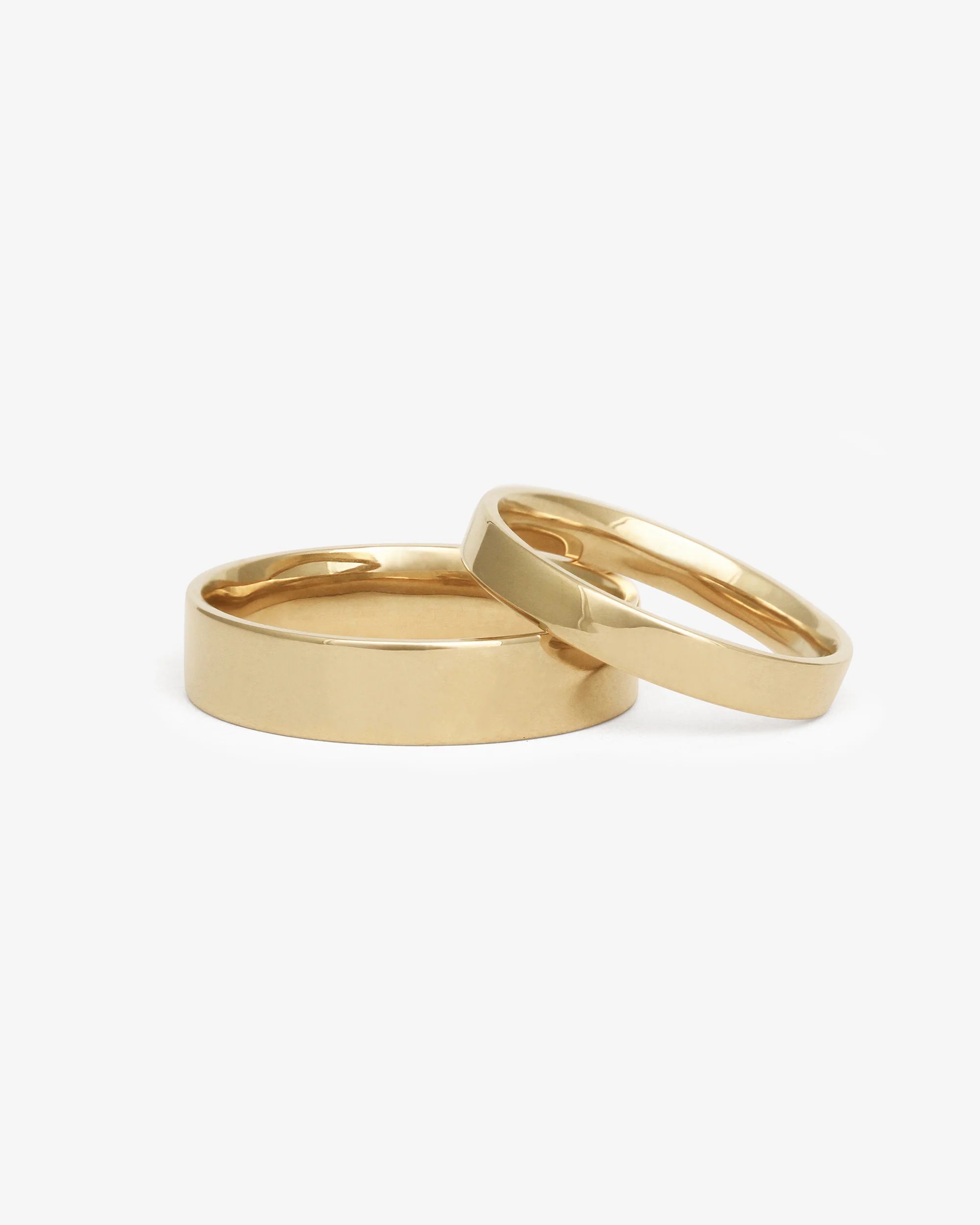 Cigar 5mm Band Solid Gold - Image 4