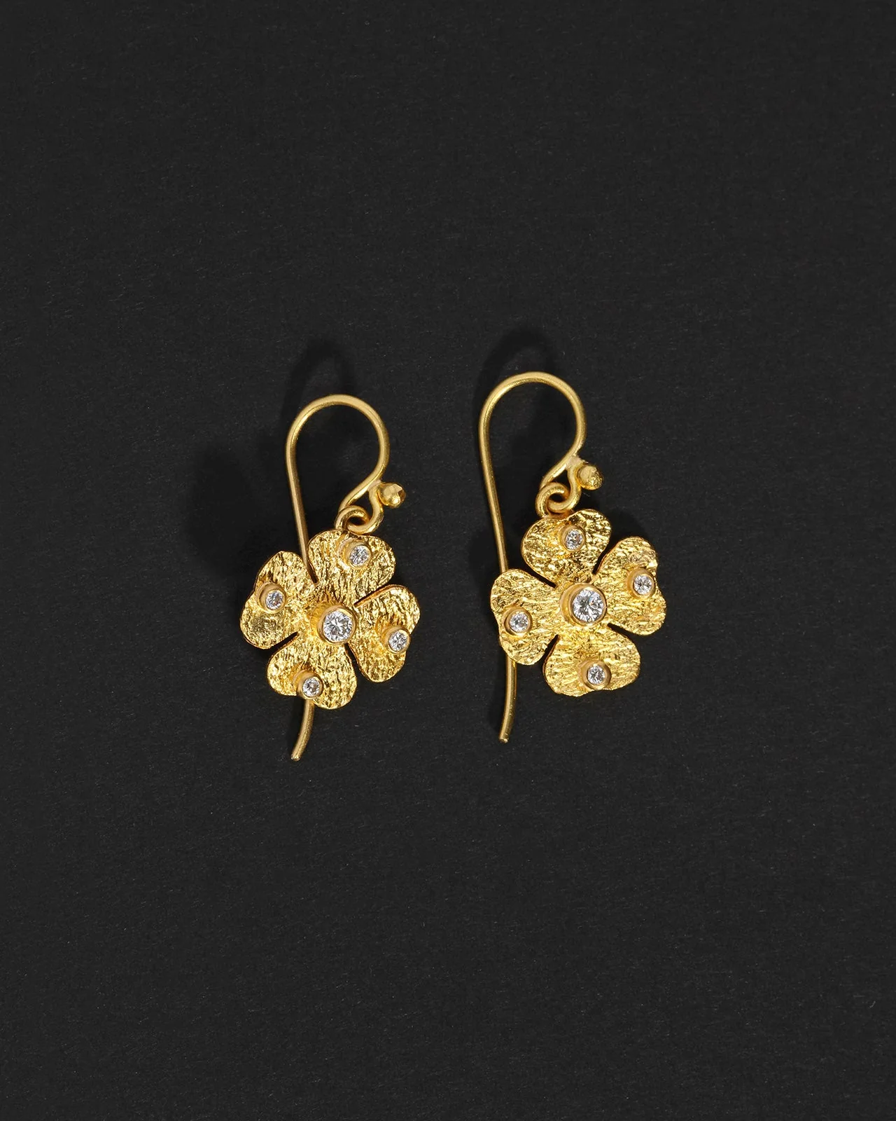 Clover Earrings Diamond Solid Gold - Image 3
