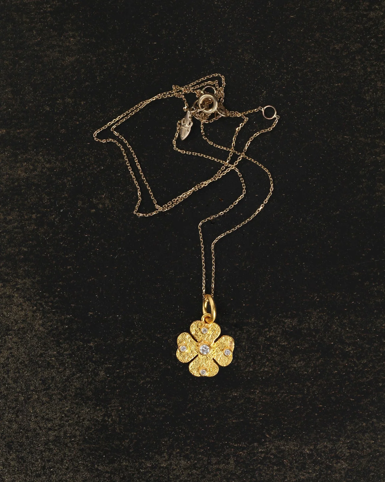 Clover Necklace Diamond Solid Gold - Image 2
