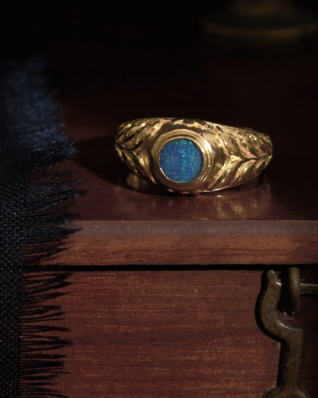 Elah Ring Solid Gold - Image 3