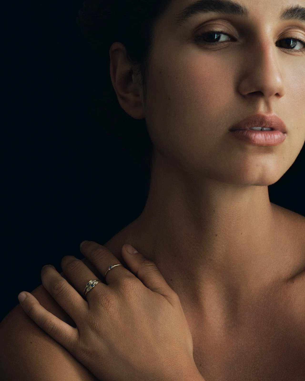 Estella Ring Blue Sapphire Solid Gold - Image 4