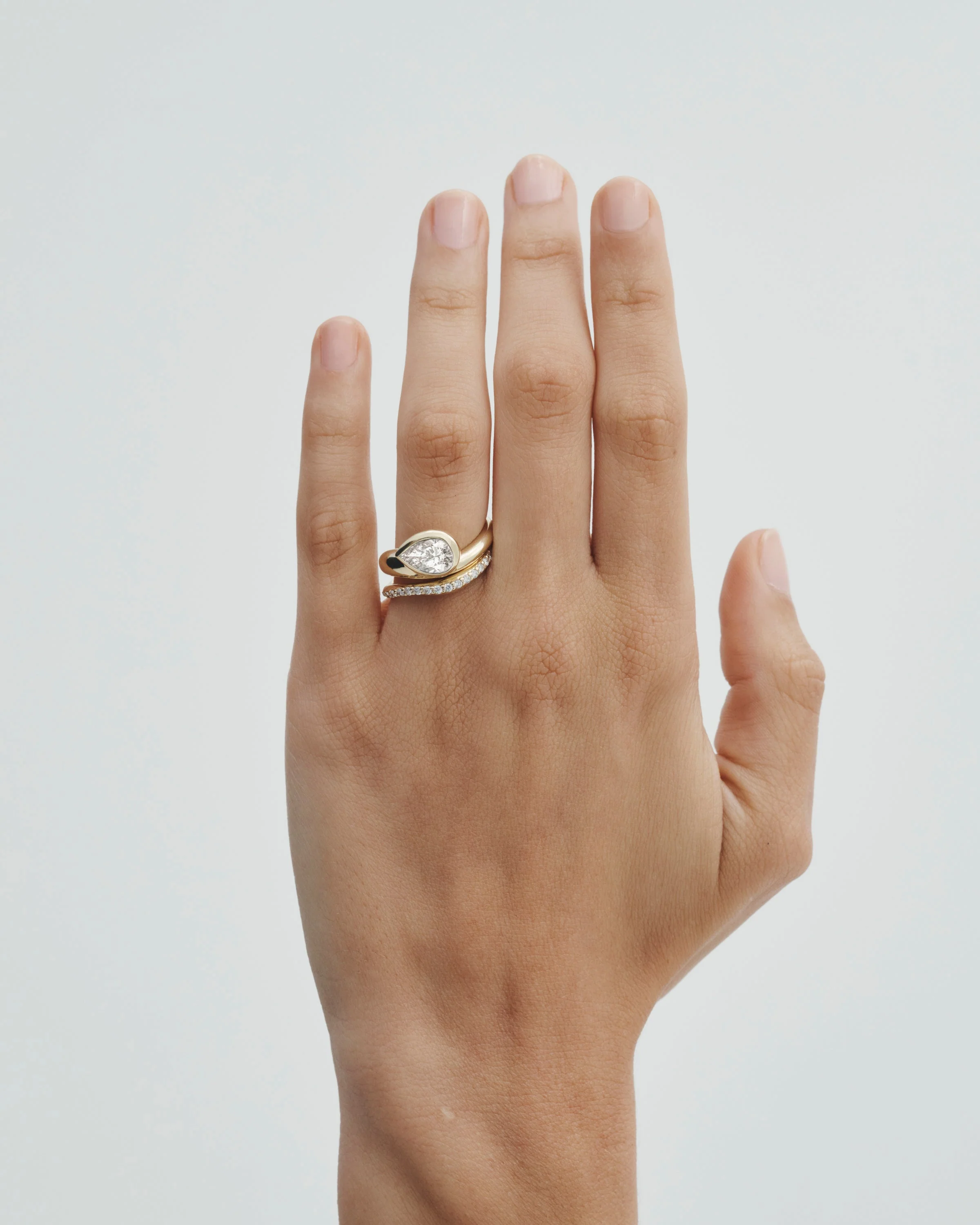 Grace Wide Pear Diamond Solid Gold - Image 7