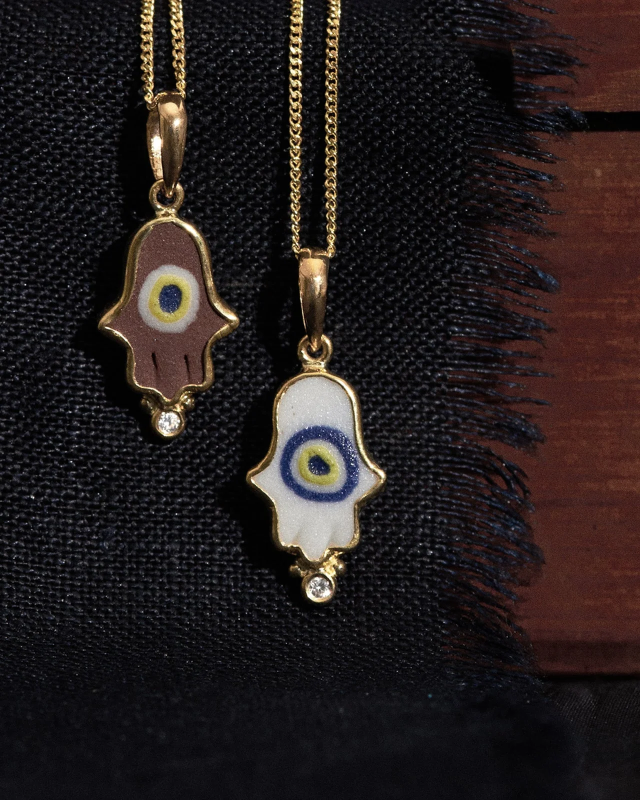 Hamsa White Necklace White Diamond Solid Gold - Image 5