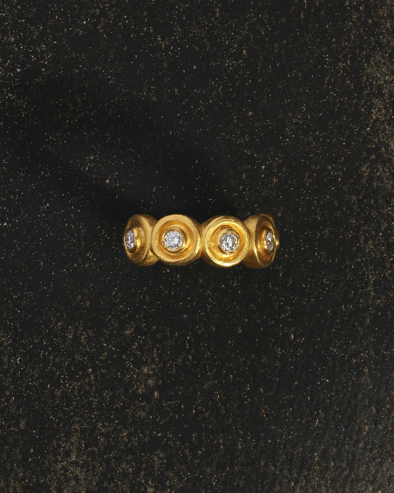 Hecuba Ring Diamond Solid Gold - Image 3