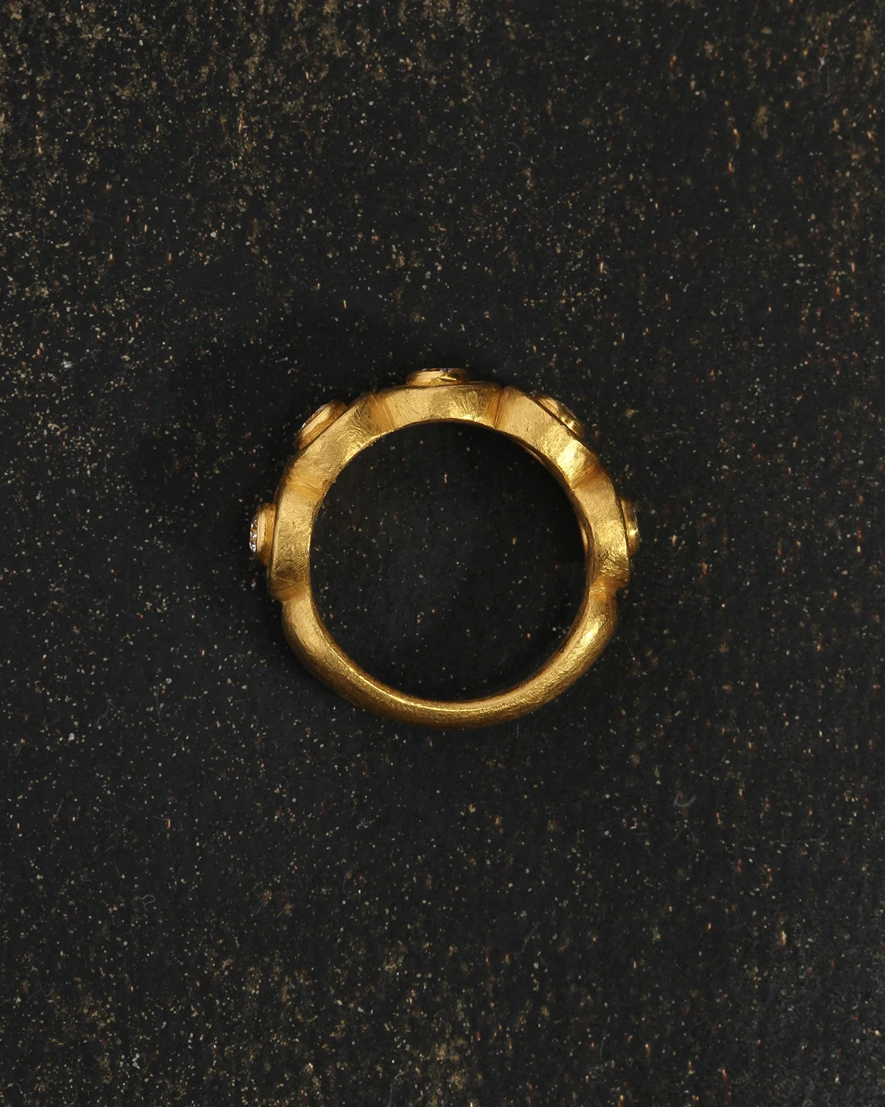 Hecuba Ring Diamond Solid Gold - Image 5