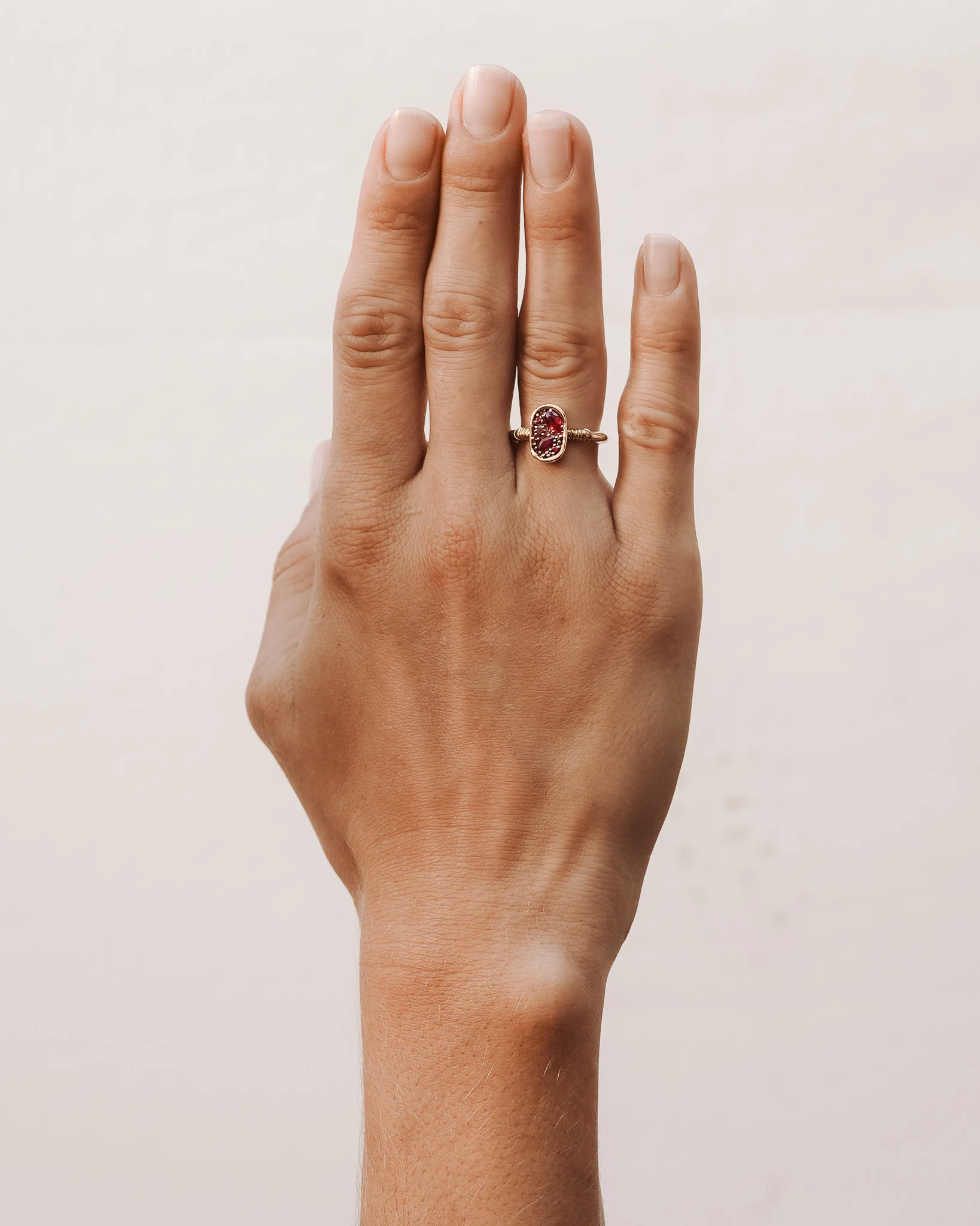 Illume Ring Ruby Solid Gold - Image 6