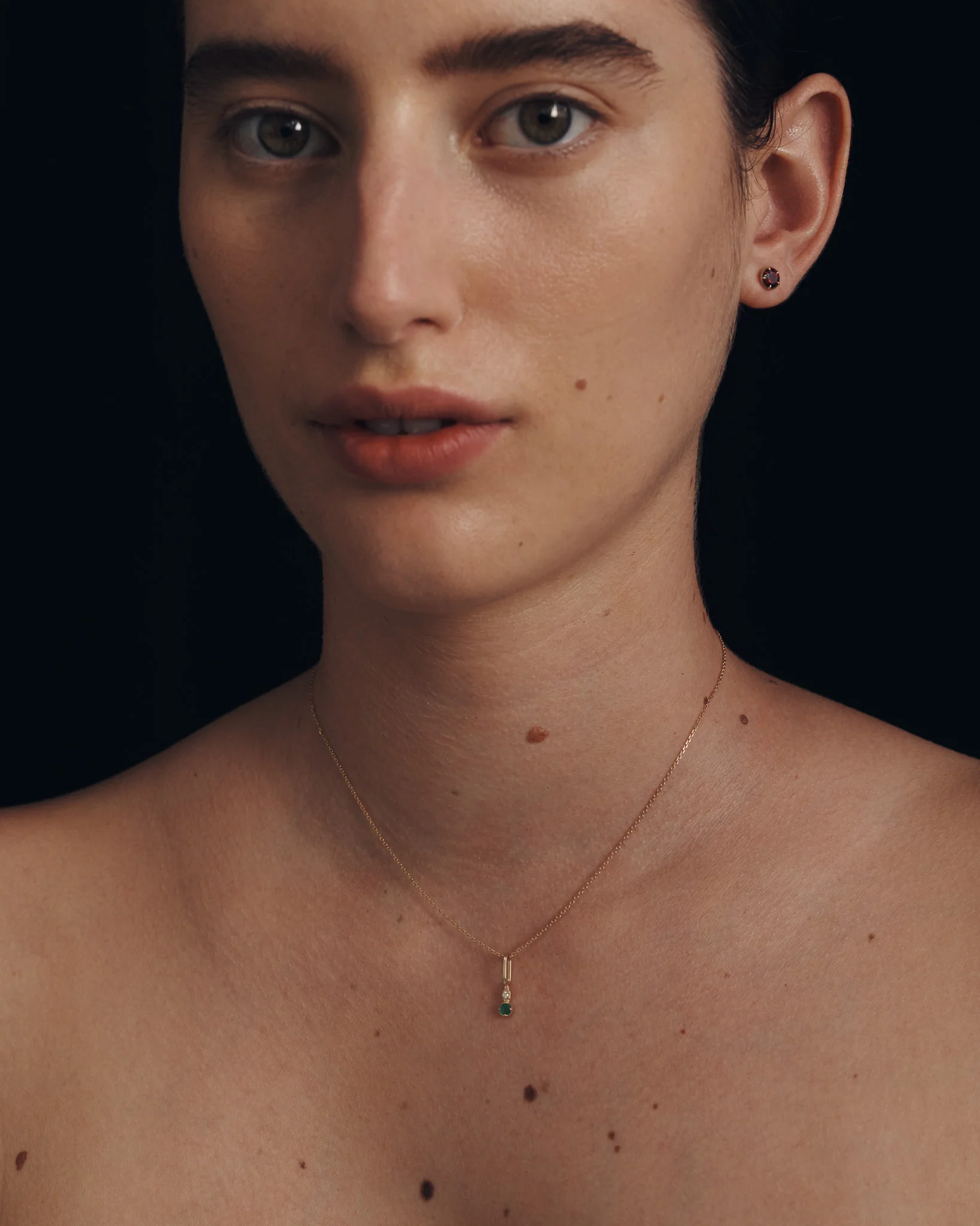 Lenci Emerald and Diamond Charm Solid Gold - Image 4