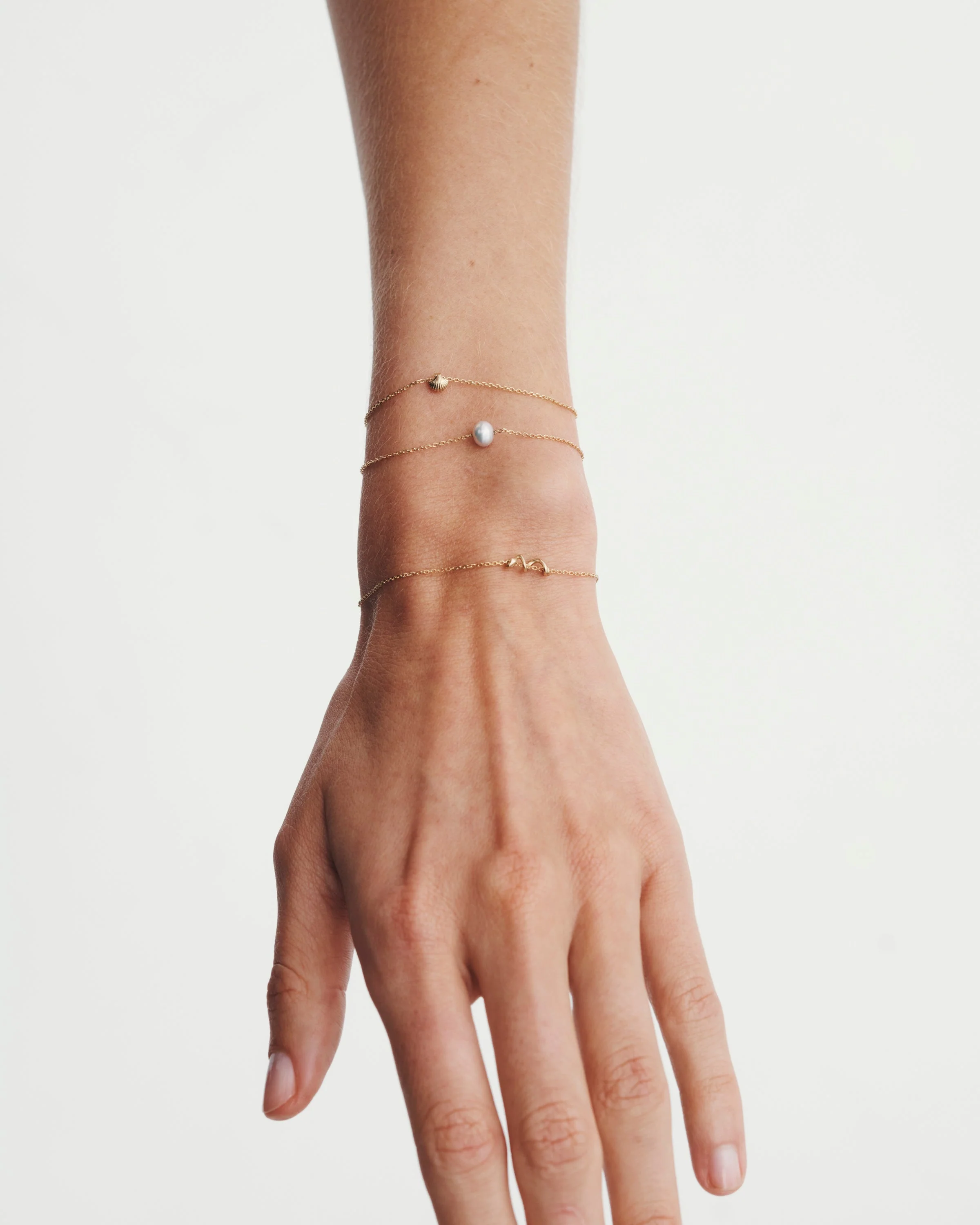 Mer Solitaire Bracelet Pearl Solid Gold - Image 4