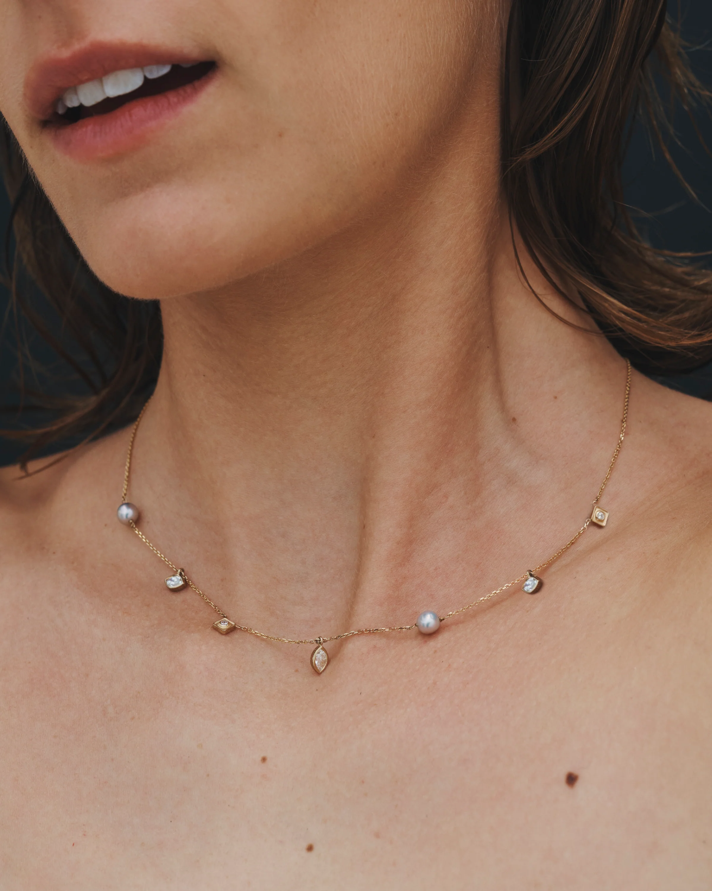 Mer Station Necklace Pearl Diamond Solid Gold - Image 2