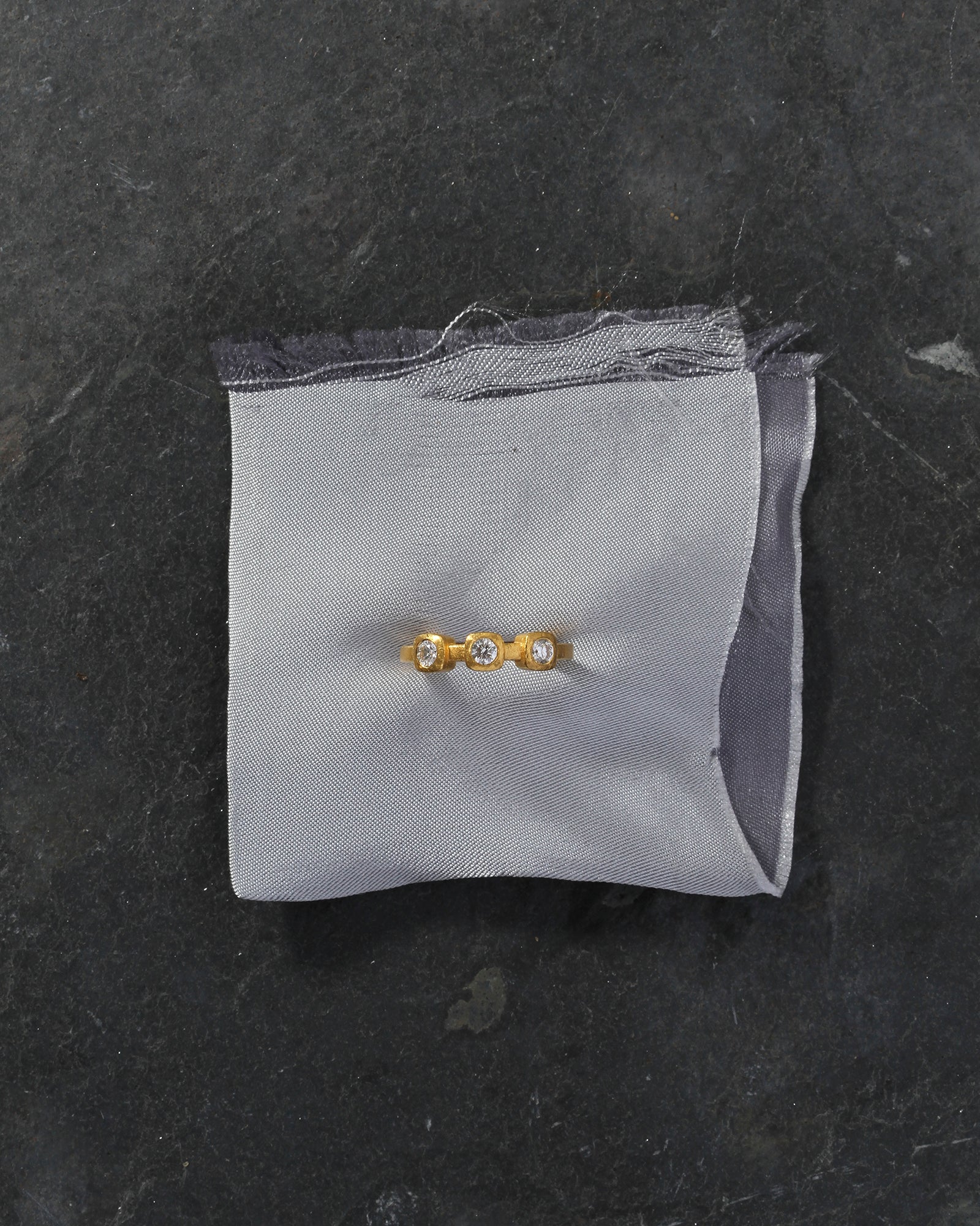 Mittani Ring Diamond Solid Gold - Image 5