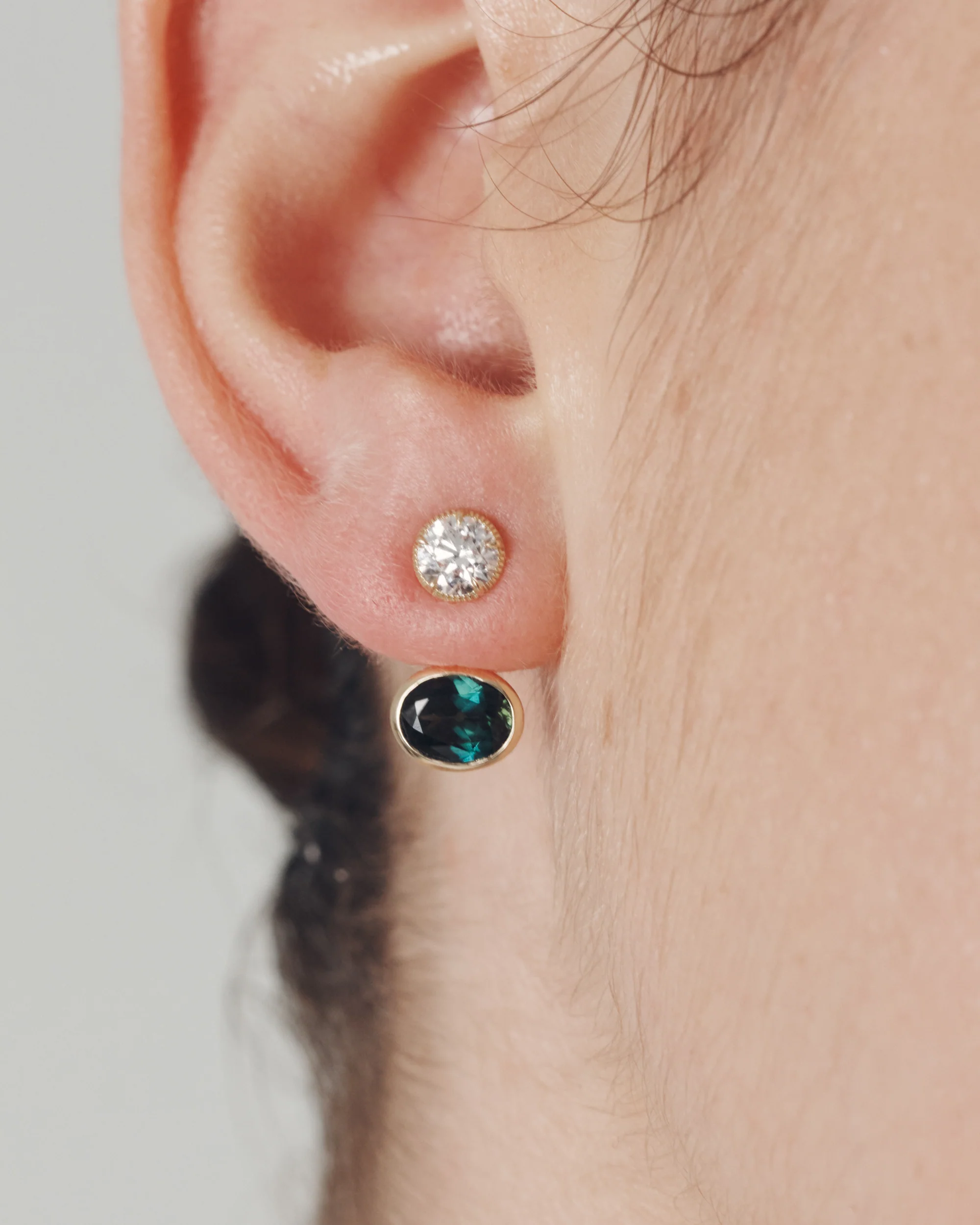 Orbit Sapphire Ear Jacket Solid Gold - Image 6