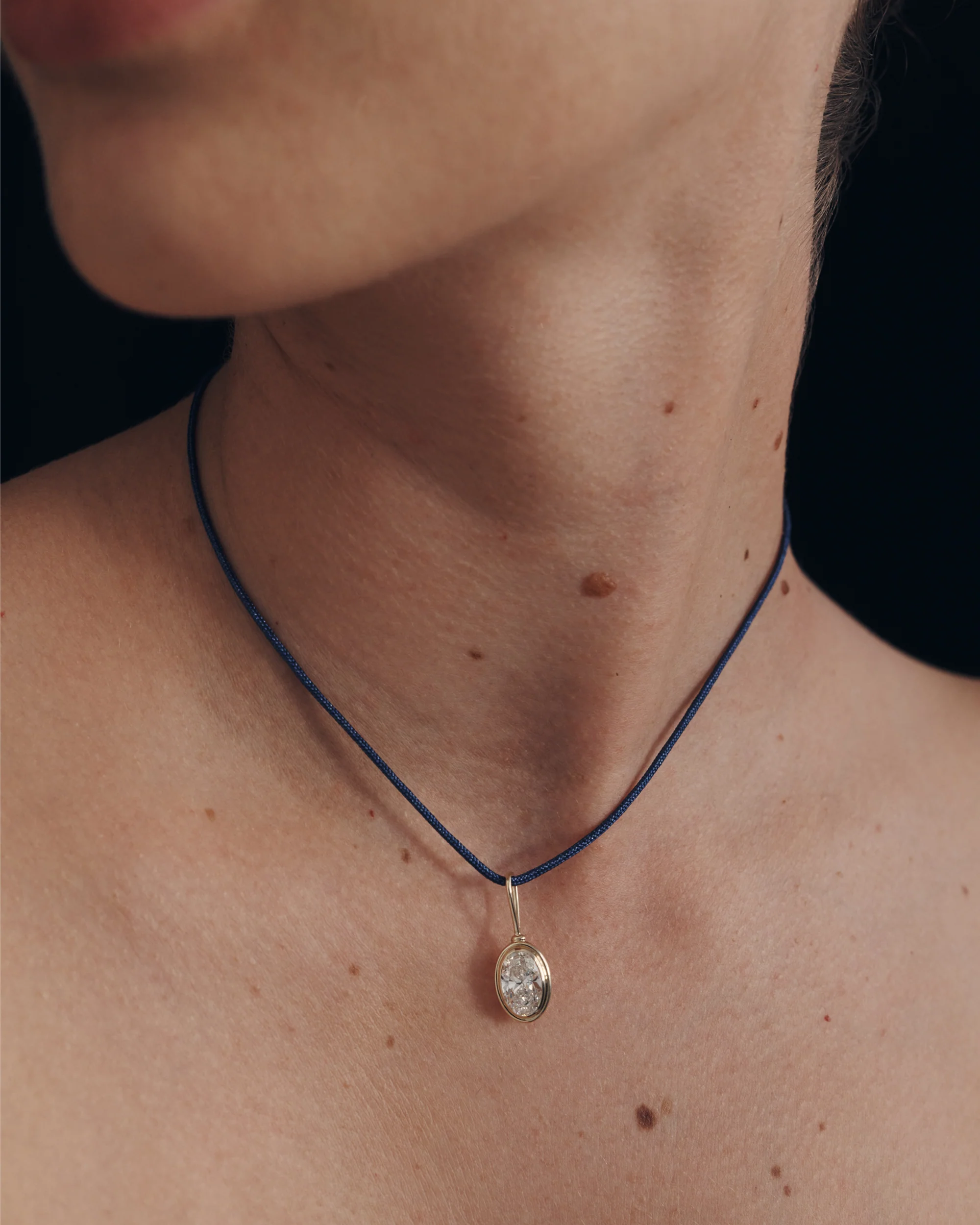Seren Diamond Pendant Solid Gold - Image 6