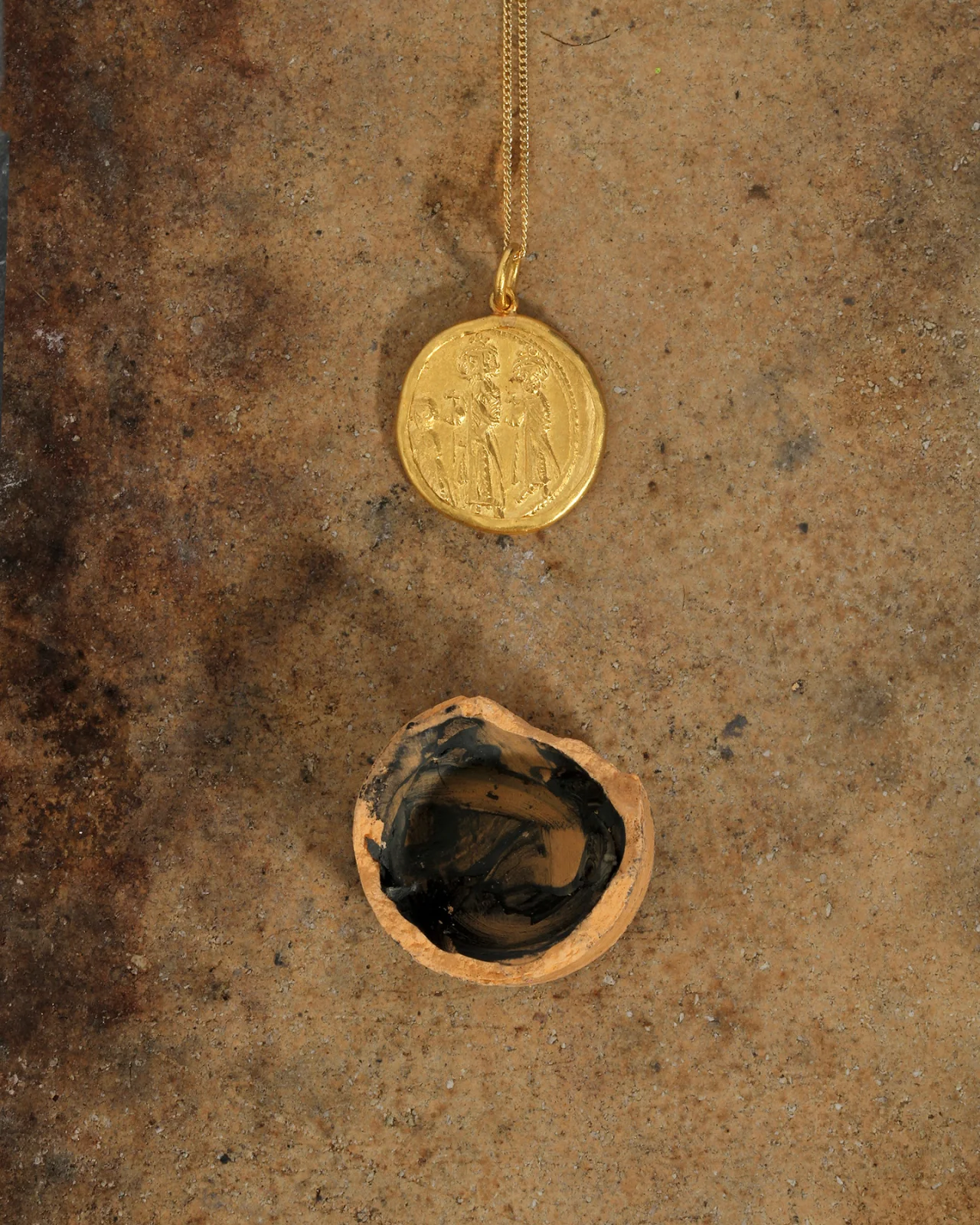Solidus Necklace Solid Gold - Image 2