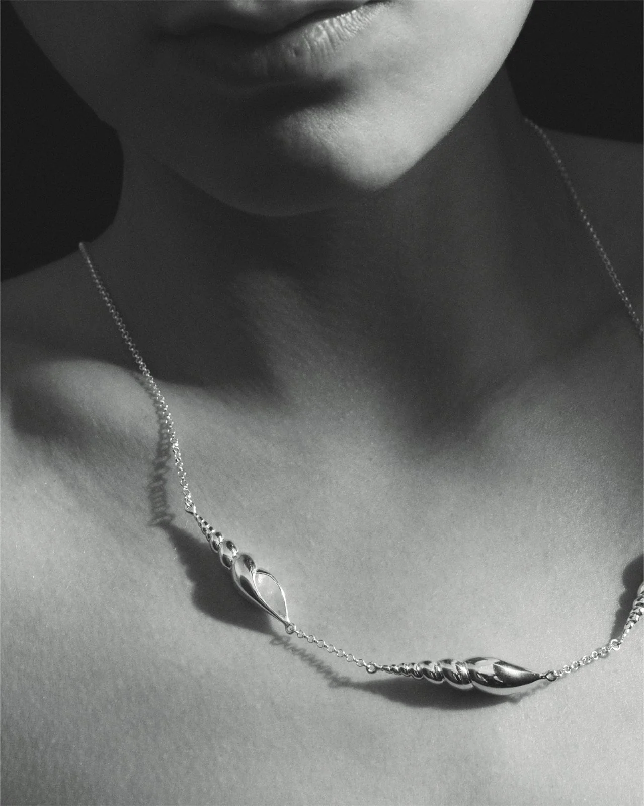 Spire Necklace Silver - Image 3