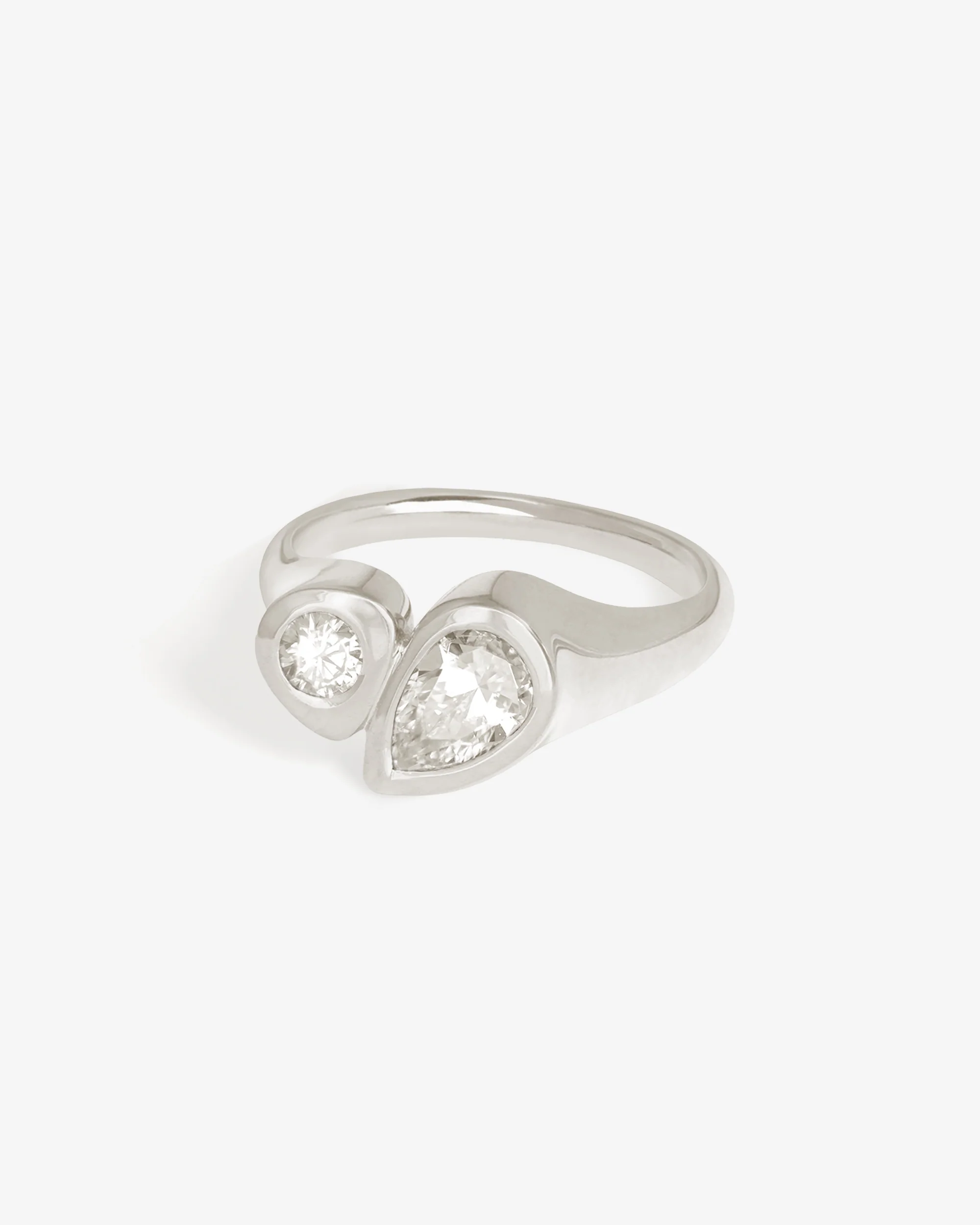 Synergy Ring Diamond Platinum - Image 3