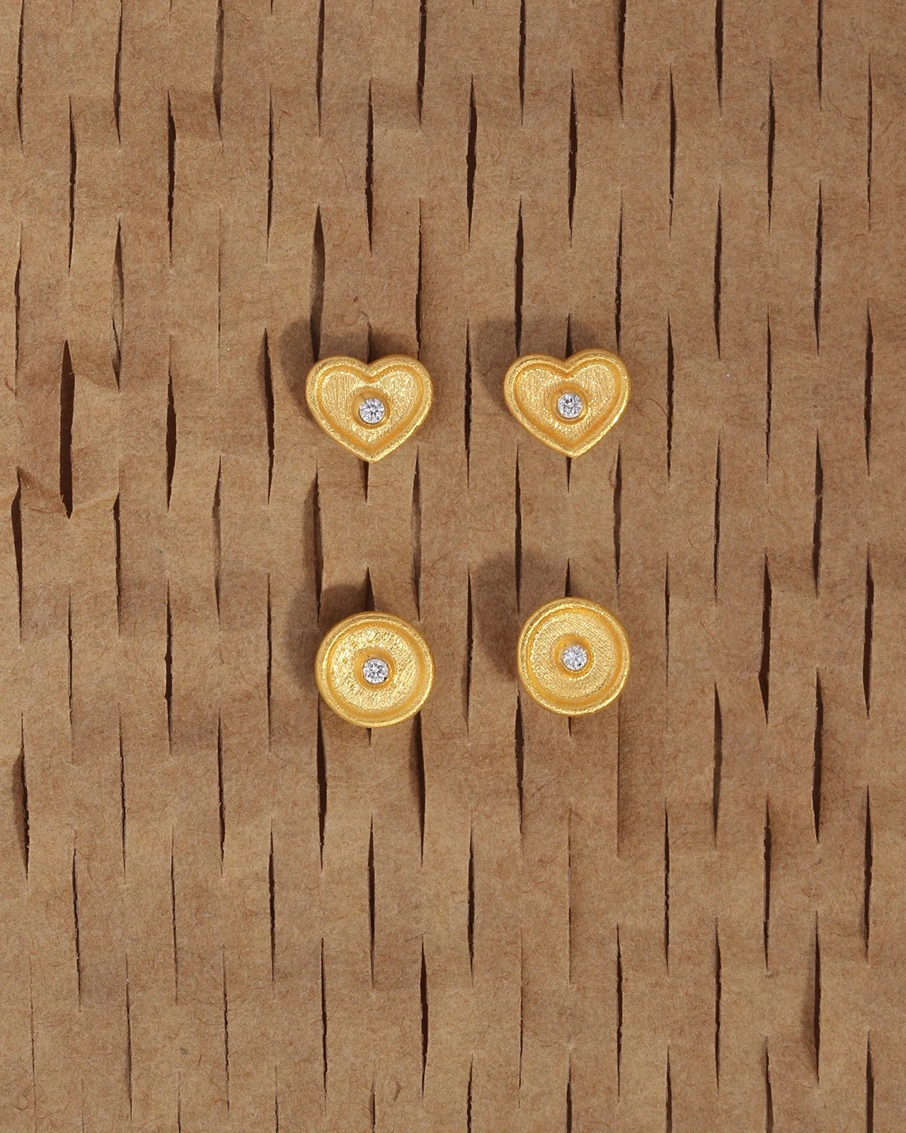 Tala Studs Round Diamond Solid Gold - Image 3