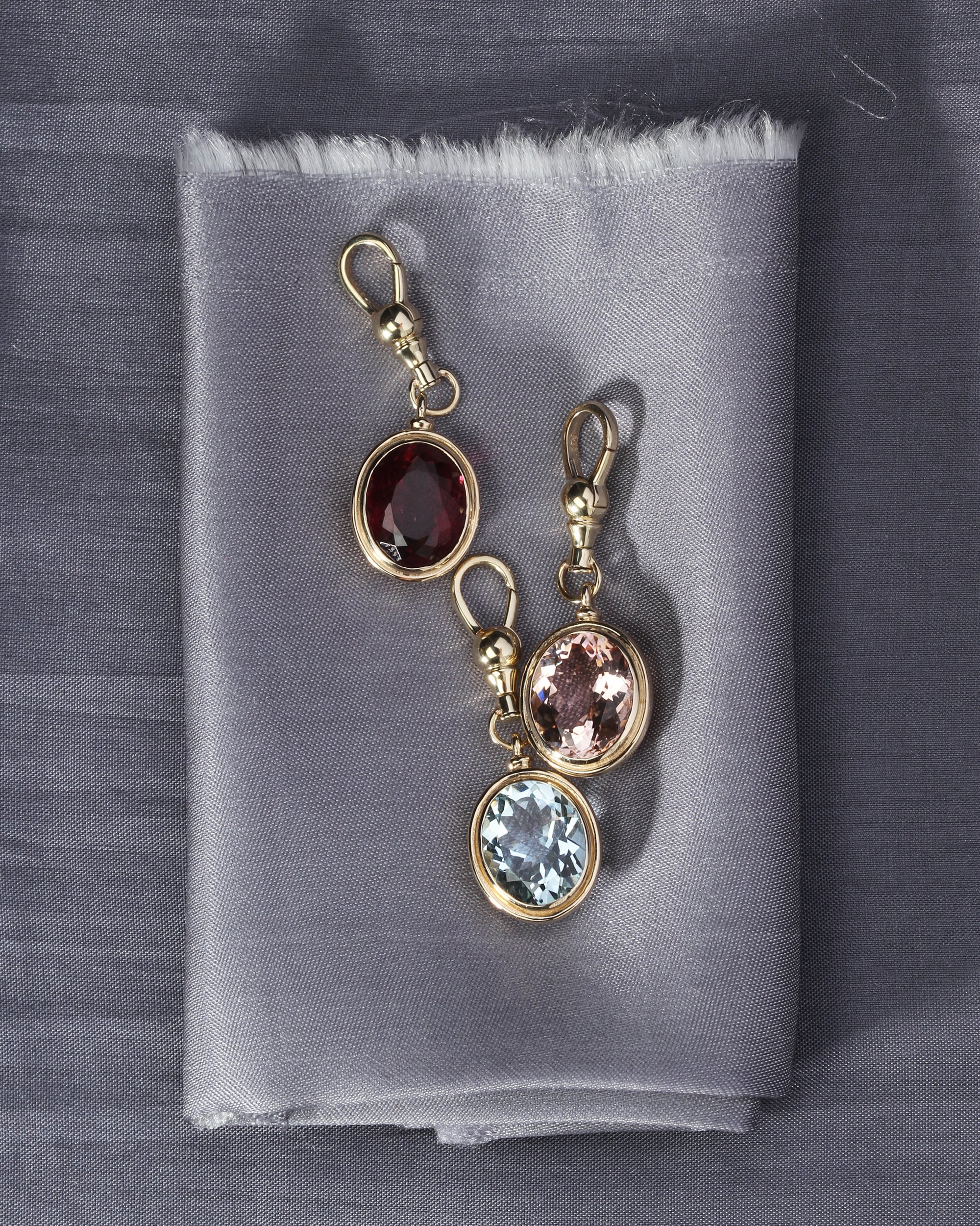 Uma Aquamarine Pendant Solid Gold - Image 5