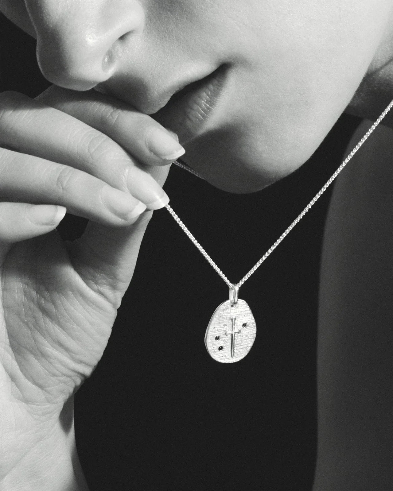 Valor Necklace Spinel Silver - Image 3