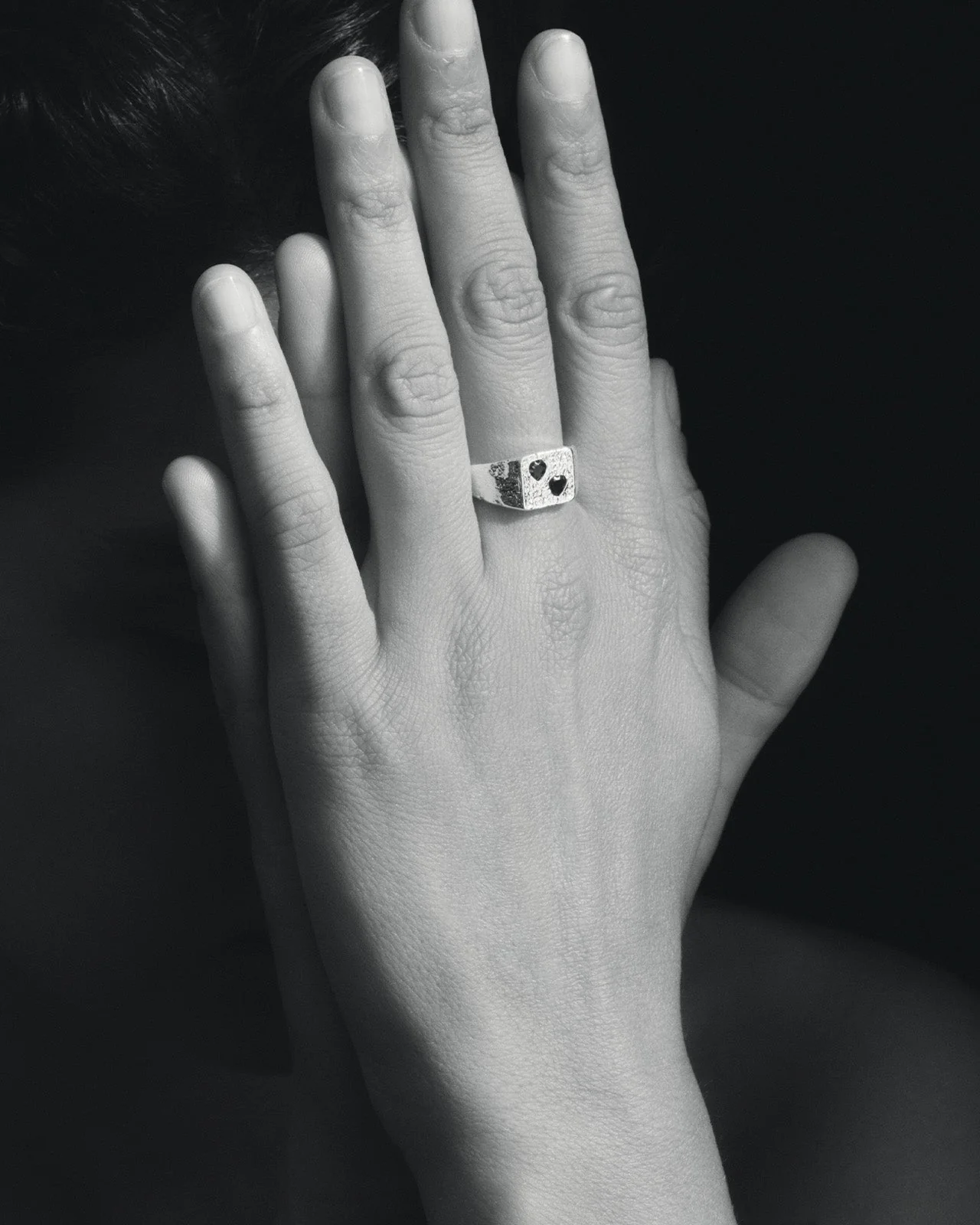 Venus Signet Ring Silver - Image 6